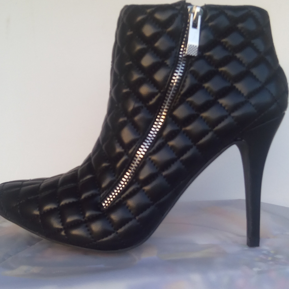 Black Quilted Ankle Bootie and Ball Cap